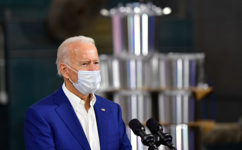 &copy; Reuters. Democratic U.S. presidential nominee Joe Biden holds campaign event in Manitowoc, Wisconsin