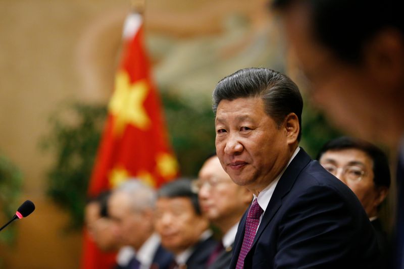 &copy; Reuters. FOTO DE ARCHIVO. El presidente chino, Xi Jinping, asiste a una reunión en la sede europea de las Naciones Unidas en Ginebra, Suiza