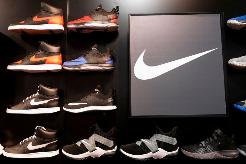 &copy; Reuters. FILE PHOTO: FILE PHOTO: Nike shoes are seen on display in New York