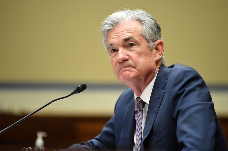 © Reuters. Federal Reserve Chair Jerome Powell testifies at House Select Subcommittee on the coronavirus hearing in Washington