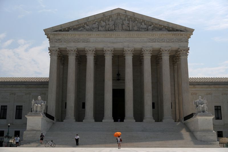 &copy; Reuters. United States Supreme Court issues rulings on Capitol Hill in Washington