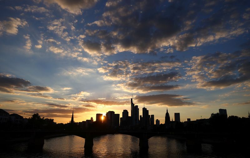 © Reuters. Outbreak of the coronavirus disease (COVID-19) near Frankfurt