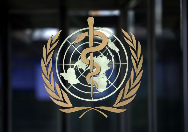 &copy; Reuters. Logo da Organização Mundial de Saúde em Genebra