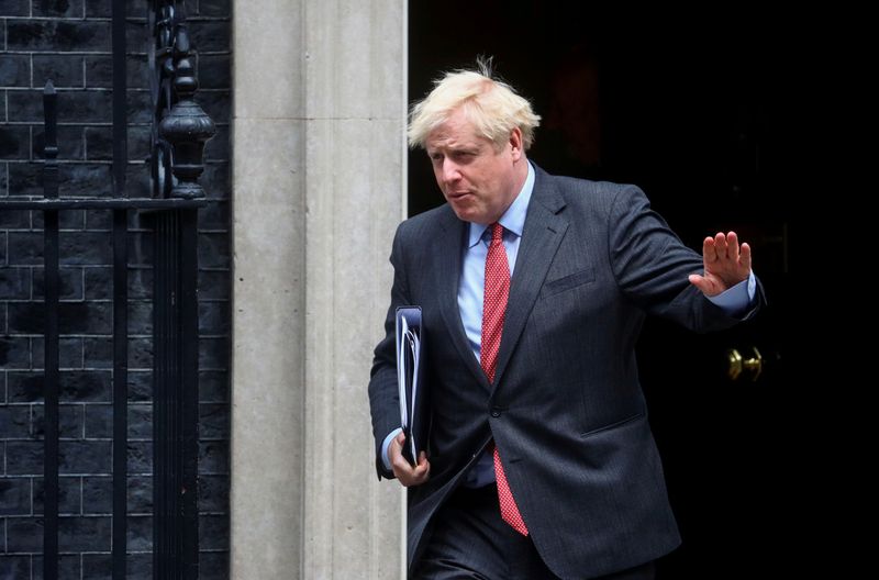 &copy; Reuters. FILE PHOTO: Britain&apos;s Prime Minister Boris Johnson leaves 10 Downing Street, in London