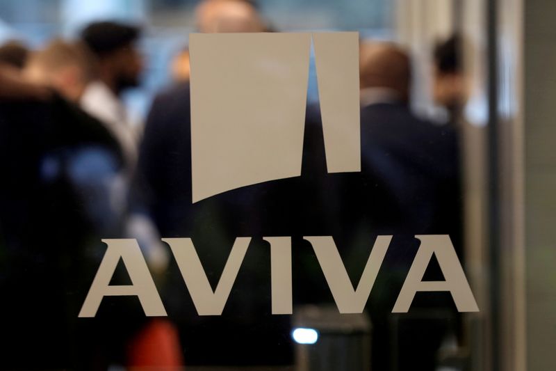 &copy; Reuters. FILE PHOTO: An Aviva logo at the company&apos;s head office in London