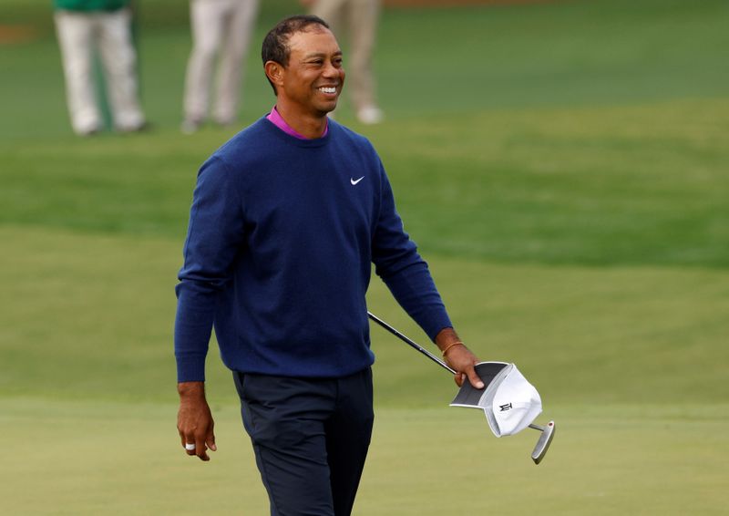 &copy; Reuters. FILE PHOTO: Tiger Woods at the Masters