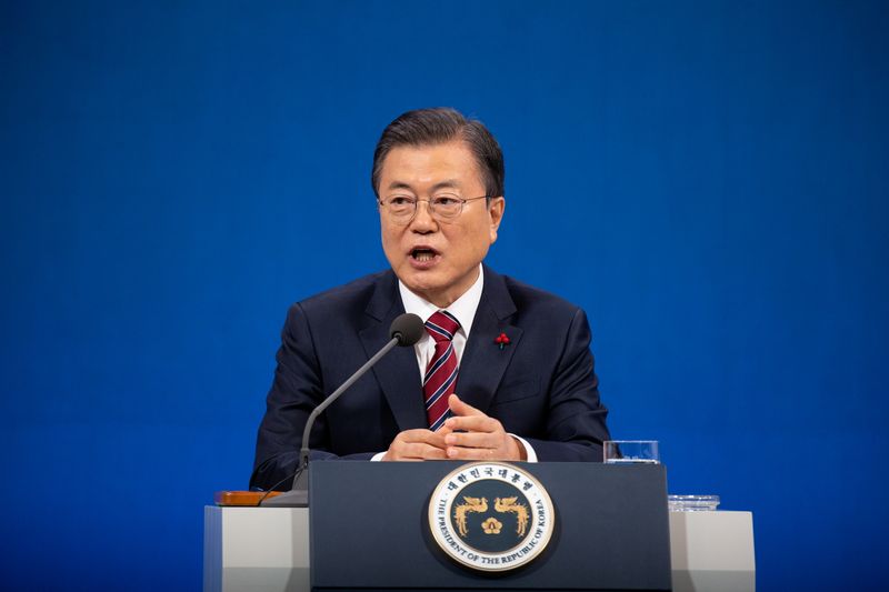 &copy; Reuters. South Korean President Moon Jae-in holds an online New Year news conference in Seoul