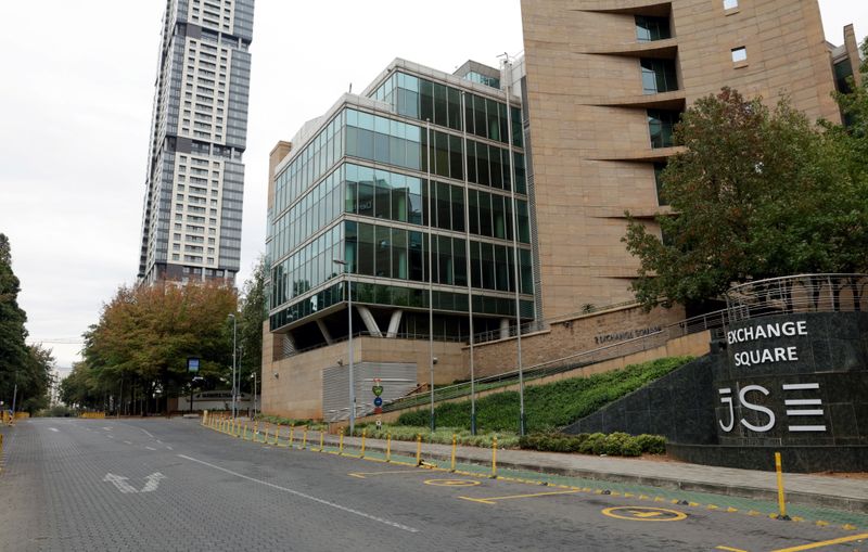 &copy; Reuters. A general view show an empty street outside the Johannesburg Stock Exchange (JSE) in Sandton