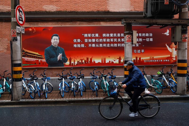 &copy; Reuters. Pictures of Chinese President Xi Jinping overlook a street ahead of the National People&apos;s Congress (NPC), in Shanghai