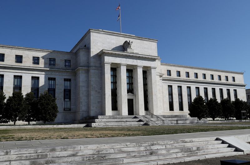 &copy; Reuters. FILE PHOTO: Federal Reserve Board building on Constitution Avenue is pictured in Washington