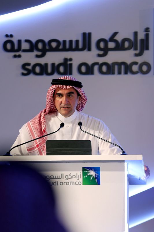 &copy; Reuters. الرميان: الحكومة السعودية ما زالت تخطط لبيع أسهم من حصتها في  أرامكو السعودية