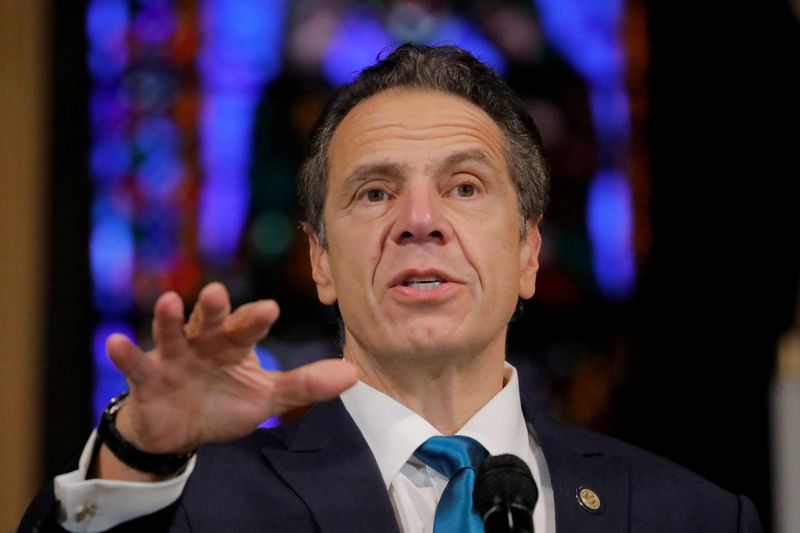 &copy; Reuters. FILE PHOTO: New York Governor Andrew Cuomo delivers remarks on the coronavirus disease