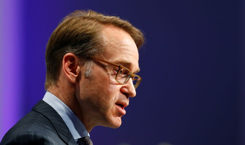 &copy; Reuters. O presidente do Bundesbank, Jens Weidmann, participa do 29º Congresso Bancário Europeu de Frankfurt, na Old Opera House