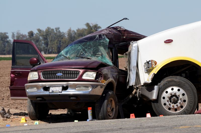 &copy; Reuters. Collision between a sport utility vehicle (SUV) and a tractor trailer truck near Holtville