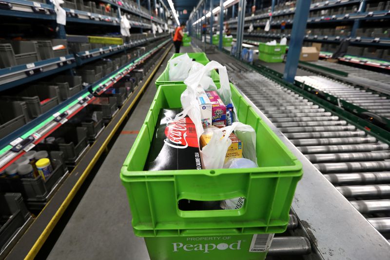 © Reuters. B2W foca em recorrência de compras e vai expandir atuação em entrega de comida