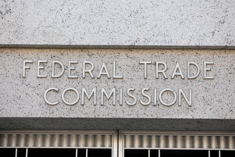 &copy; Reuters. 米連邦取引委員会（ＦＴＣ）は１７日、暗号資産（仮想通貨）への関心の高まりを利用して、米電気自動車（ＥＶ）大手テスラのイーロン・マスク最高経営責任者（ＣＥＯ）のような著名人