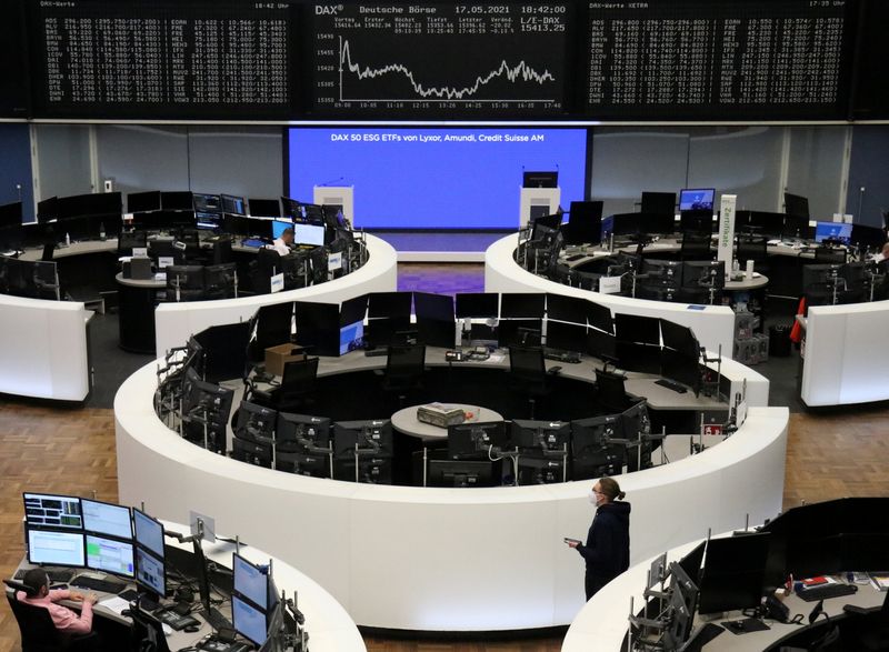 &copy; Reuters. FILE PHOTO: The German share price index DAX graph is pictured at the stock exchange in Frankfurt, Germany, May 17, 2021. REUTERS/Staff