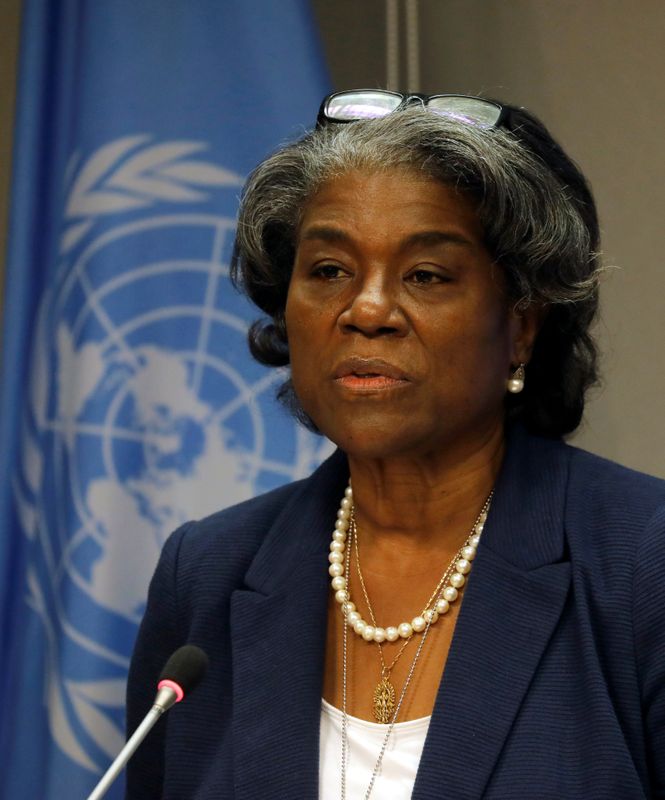 &copy; Reuters. ليندا توماس-جرينفيلد السفيرة الأمريكية لدى الأمم المتحدة تتحدث خلال مؤتمر صحفي بمقر الأمم المتحدة في نيويورك يوم 1 مارس آذار 2021. تصوير: مايك 