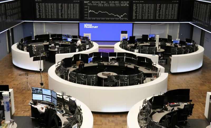 &copy; Reuters. FILE PHOTO: The German share price index DAX graph is pictured at the stock exchange in Frankfurt, Germany, May 19, 2021. REUTERS/Staff
