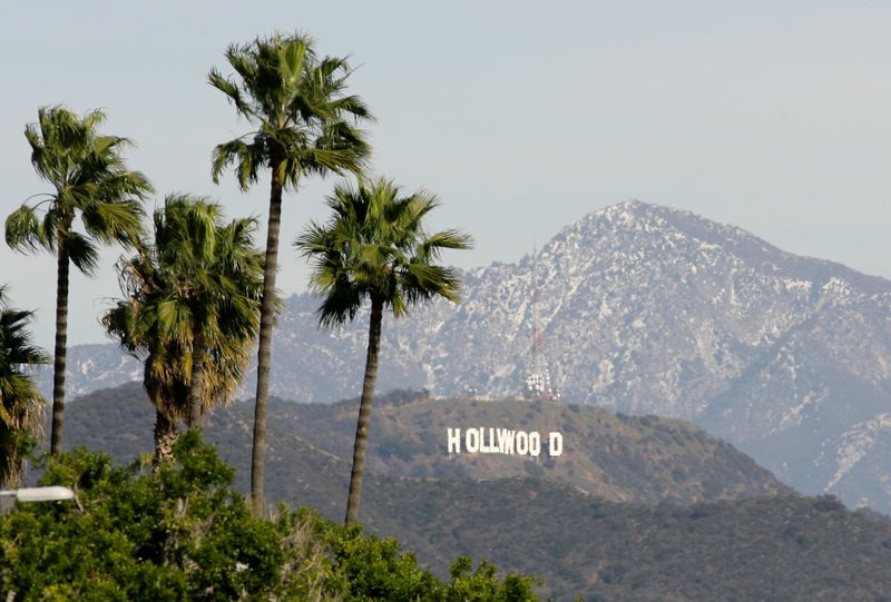 &copy; Reuters. Símbolo de Hollywood, em Los Angeles
7/1/2008 REUTERS/Danny Moloshok 