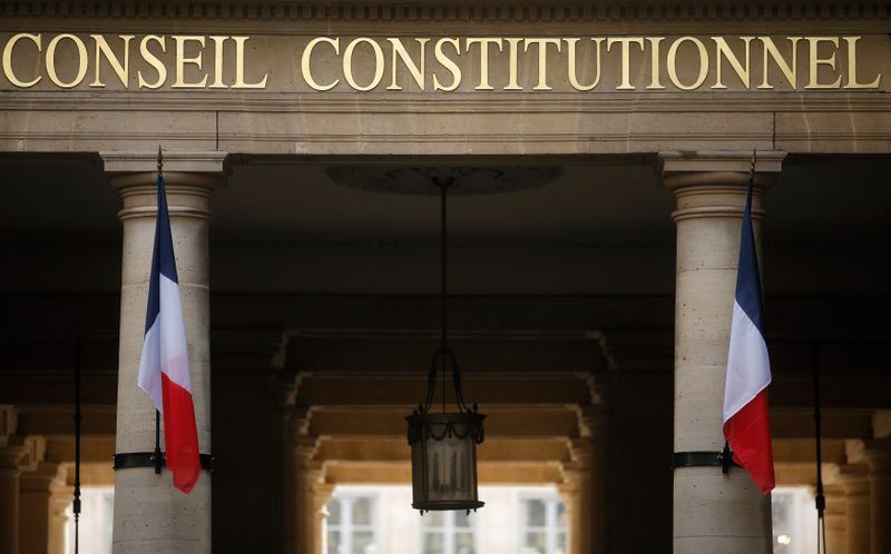 &copy; Reuters. Le Conseil constitutionnel a censuré jeudi le controversé ex-article 24 de la loi "sécurité globale" en France, qui instaure un délit de "provocation à l'identification" des membres des forces de l'ordre et limite ainsi, selon ses détracteurs, la l