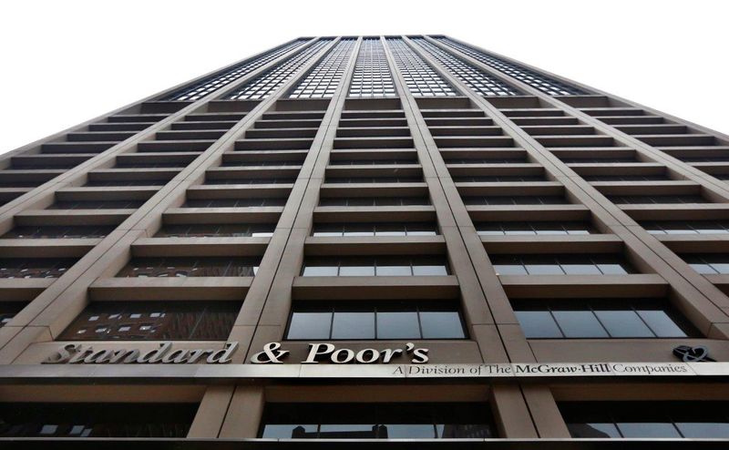 &copy; Reuters. Foto de archivo. Panorámica del edificio de Standard &amp; Poor&apos;s en el distrito financiero de Nueva York