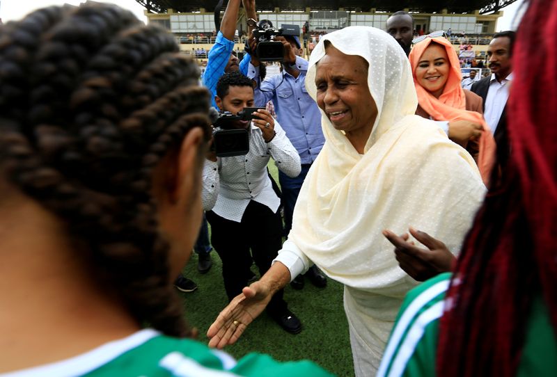 © Reuters. صورة من أرشيف رويترز لعائشة موسى عضو مجلس السيادة السوداني.