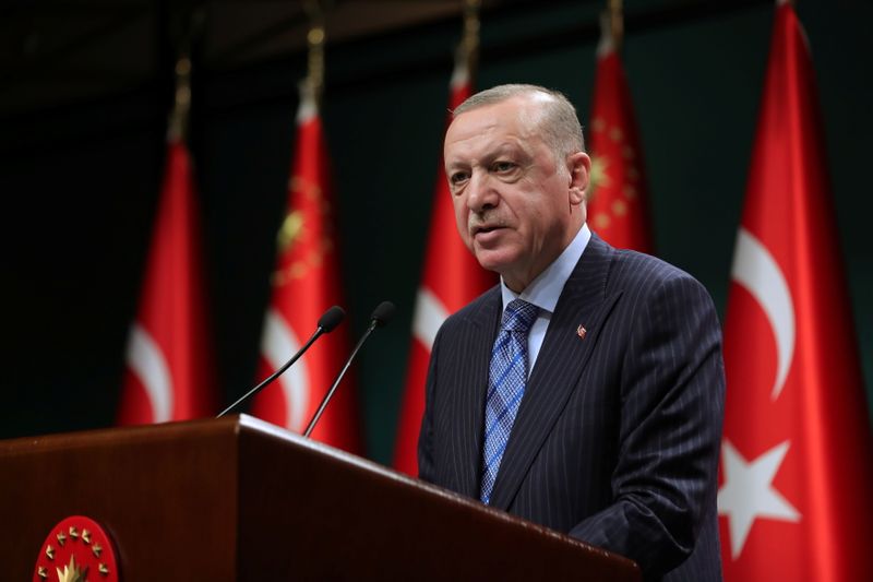 &copy; Reuters. Turkish President Tayyip Erdogan gives a statement after a cabinet meeting in Ankara, Turkey, May 17, 2021. Murat Cetinmuhurdar/PPO/Handout via REUTERS THIS IMAGE HAS BEEN SUPPLIED BY A THIRD PARTY. NO RESALES. NO ARCHIVES