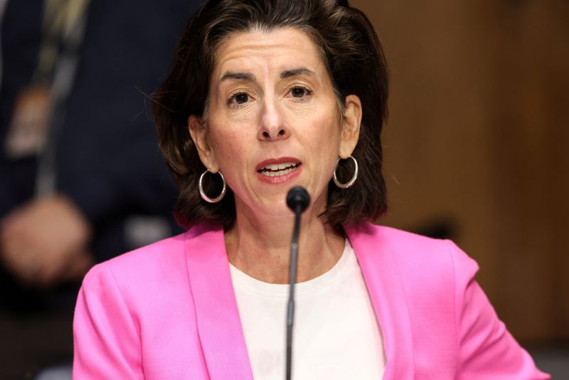 © Reuters. FILE PHOTO: Commerce Secretary Gina Raimondo testifies before a Senate Appropriations Committee hearing to examine the American Jobs Plan, on Capitol Hill in Washington, D.C., U.S., April 20, 2021. Oliver Contreras/Pool via REUTERS 