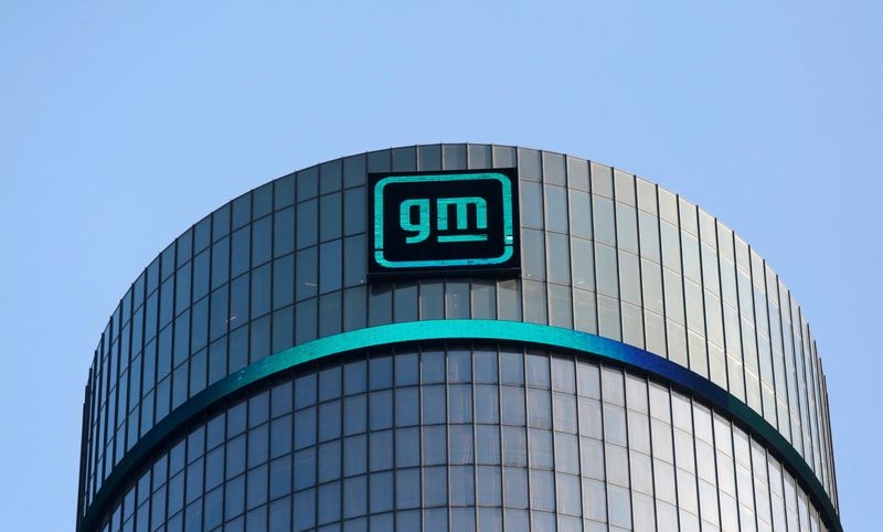 &copy; Reuters. FILE PHOTO: The new GM logo is seen on the facade of the General Motors headquarters in Detroit, Michigan, U.S., March 16, 2021. REUTERS/Rebecca Cook 