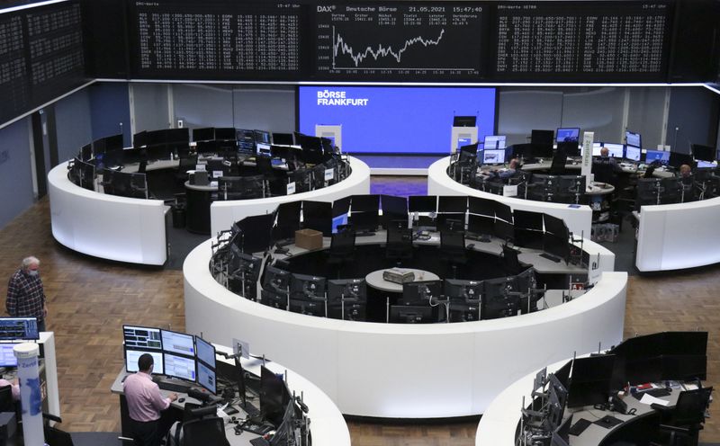 &copy; Reuters. The German share price index DAX graph is pictured at the stock exchange in Frankfurt, Germany, May 25, 2021. REUTERS/Staff